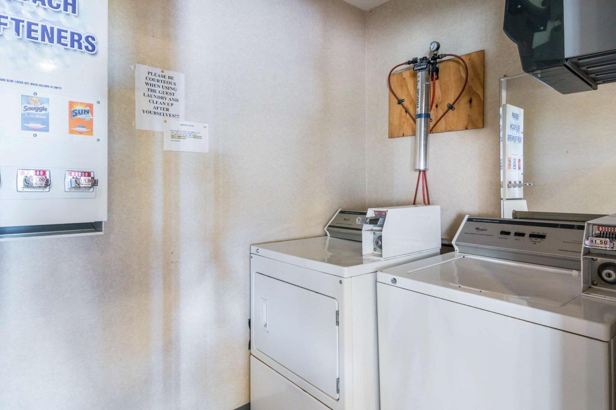 Econo Lodge Inn&Suites Sweetwater Esterno foto